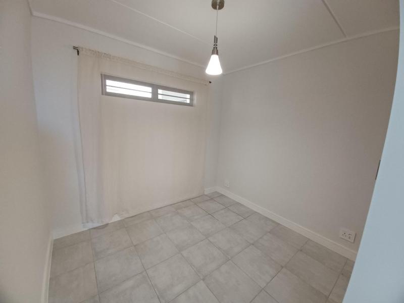 To Let 2 Bedroom Property for Rent in Gordons Bay Western Cape